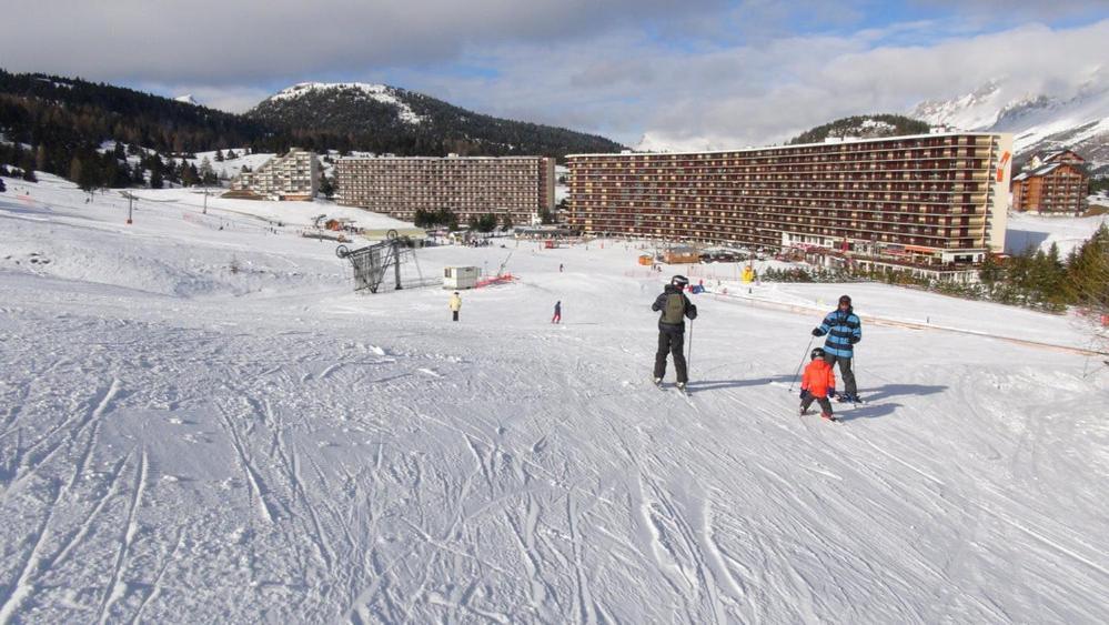 Au Pied Des Pistes Appart 4 Ou 5 Pers Superdevoluy Bagian luar foto
